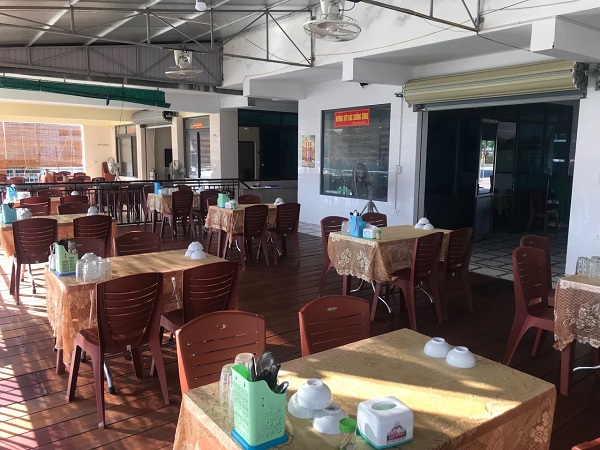 nhahangcuahoi4